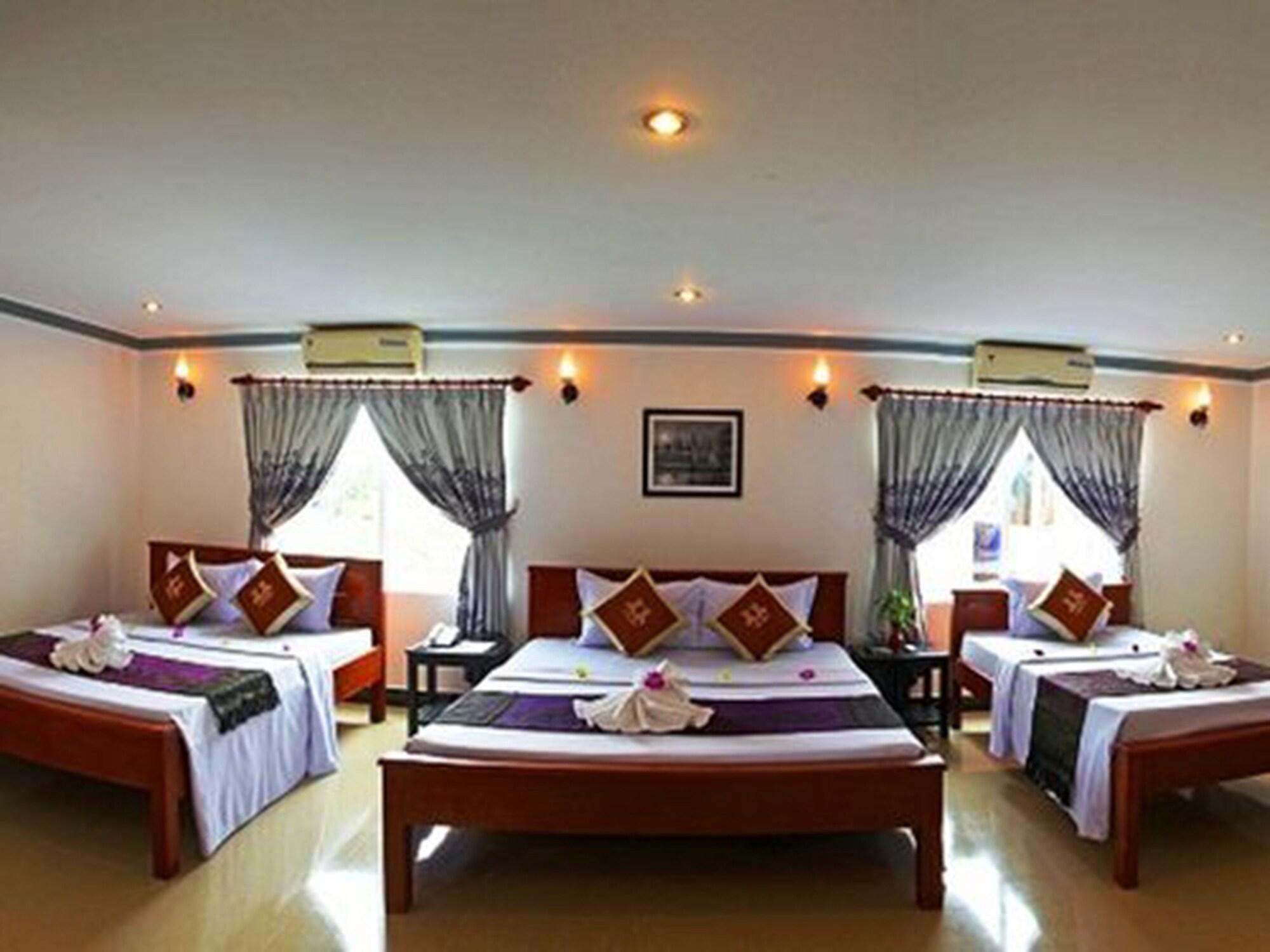 พาเรนท์ เฮอริเทจ อังกอร์ วิลลา Hotel เสียมราฐ ภายนอก รูปภาพ