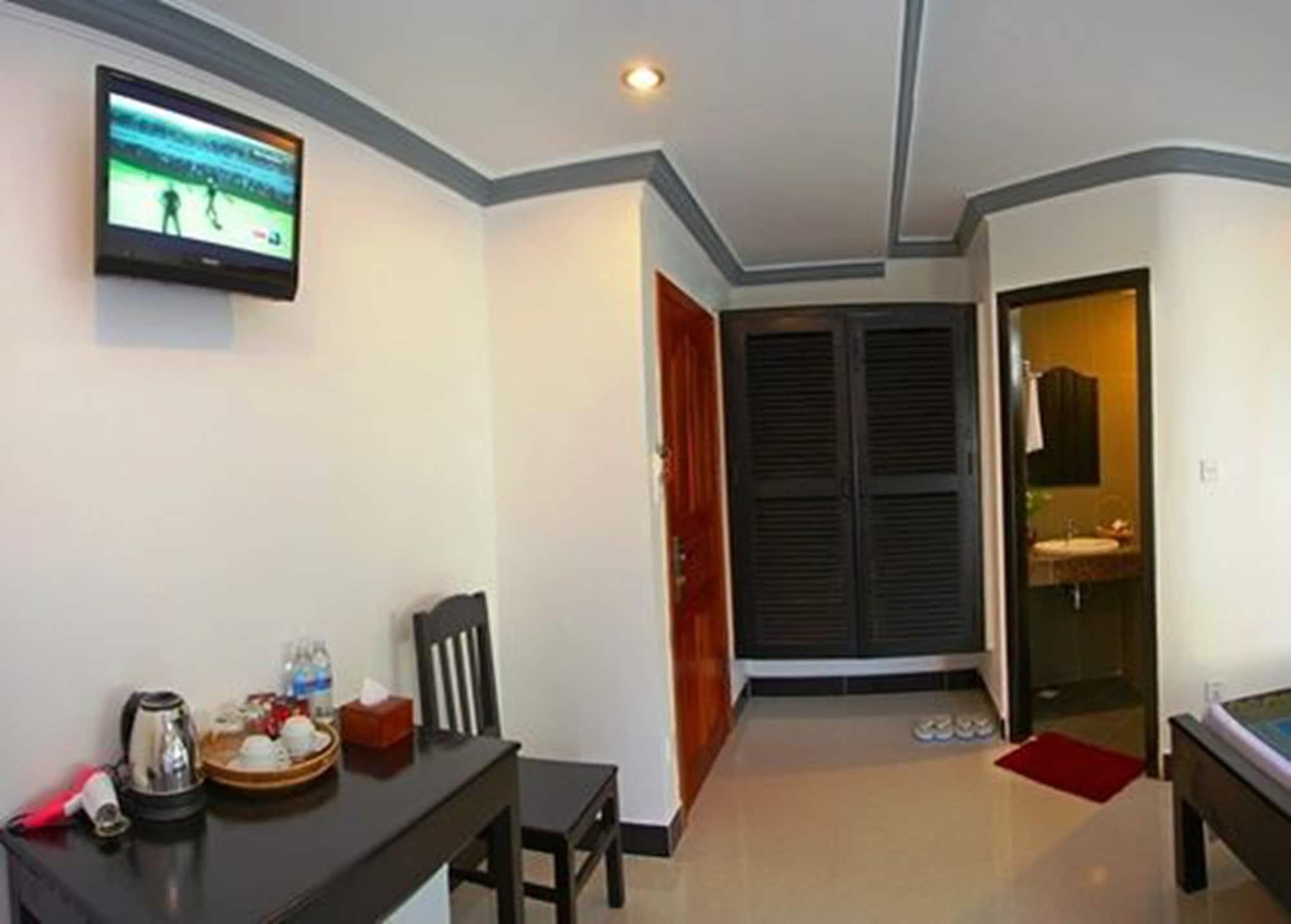 พาเรนท์ เฮอริเทจ อังกอร์ วิลลา Hotel เสียมราฐ ภายนอก รูปภาพ