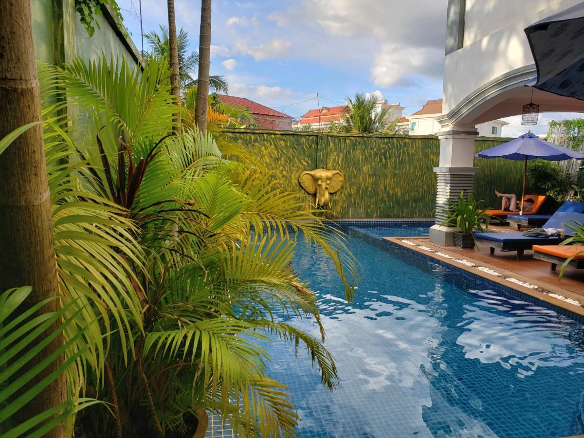 พาเรนท์ เฮอริเทจ อังกอร์ วิลลา Hotel เสียมราฐ ภายนอก รูปภาพ